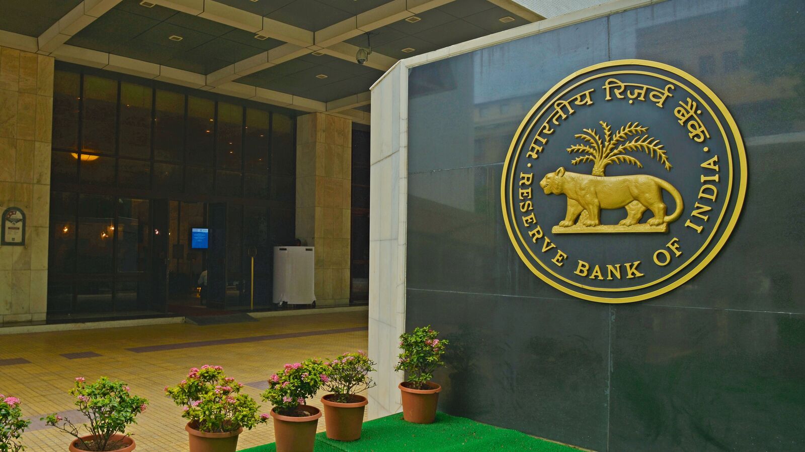 Growth blame game: Why lay a deeper economic malaise at RBI’s door?