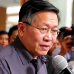 Thai Premier Won’t Quit to Save Government, Ruling Party Says